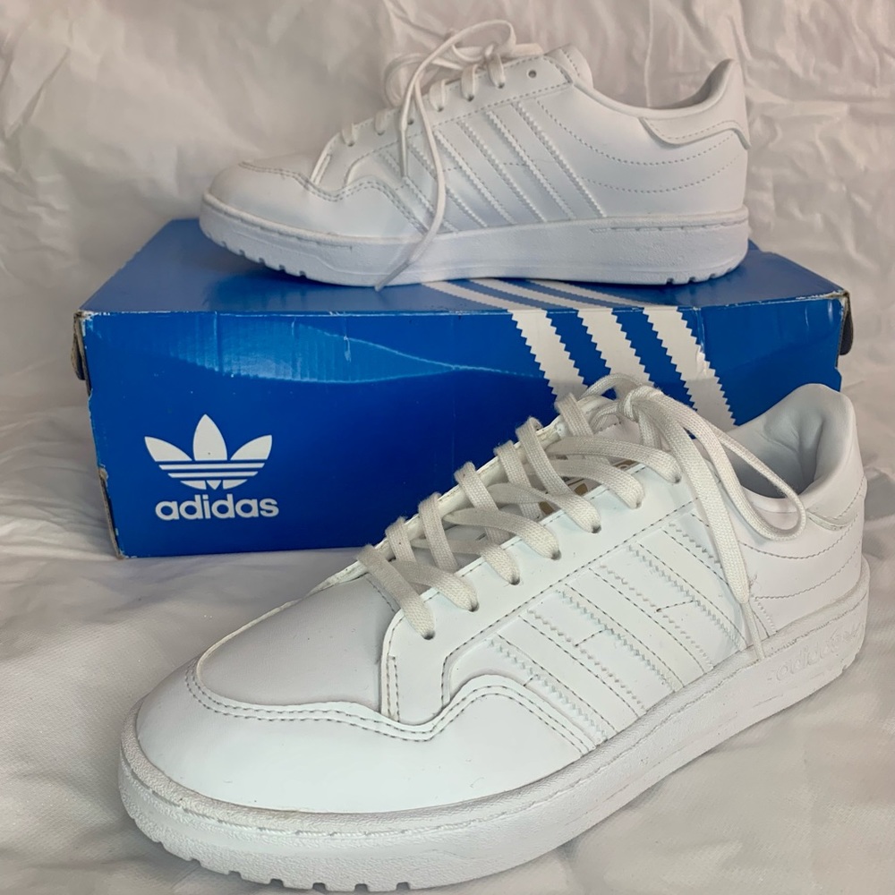 Adidas Originals Rivalry Shoes sneakers In White Women Size 6